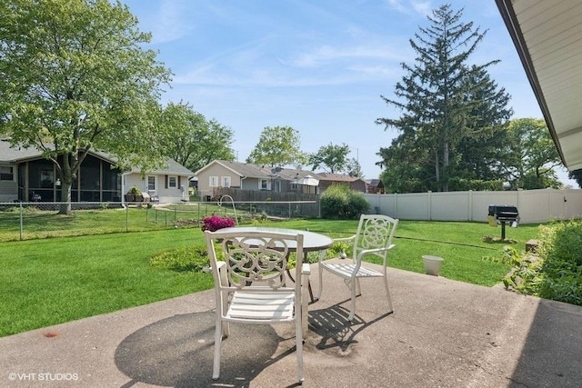 27 Keswick Rd, Elk Grove Village, IL 60007 - fenced backyard featuring a patio area and a residential view