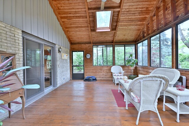 537 S Echo Ln, Palatine, IL 60067 - sunroom featuring vaulted ceiling, a skylight, and a ceiling fan