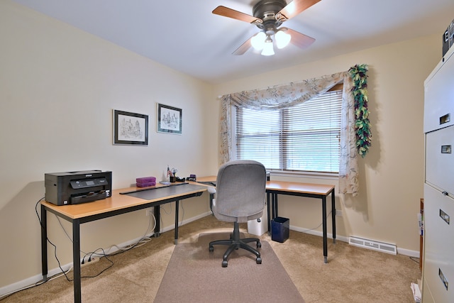 537 S Echo Ln, Palatine, IL 60067 - carpeted home office with a ceiling fan and baseboards
