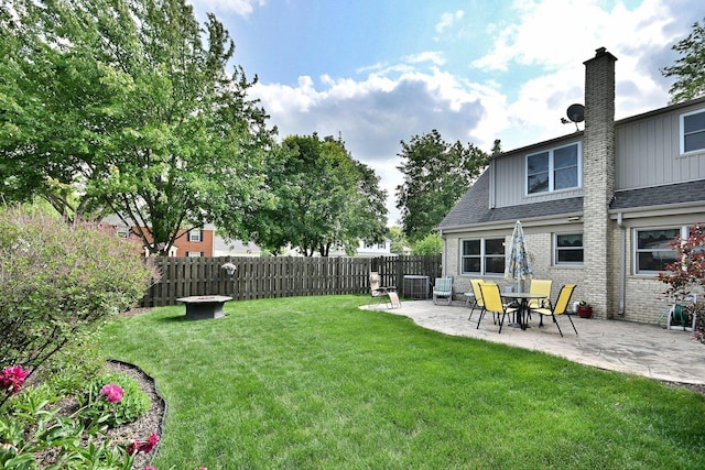 537 S Echo Ln, Palatine, IL 60067 - view of yard featuring a patio area