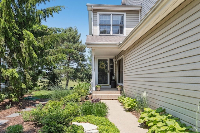 1714 Waverly Cir, Saint Charles, IL 60174 - view of exterior entry with a shingled roof
