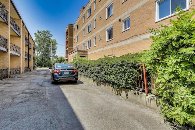 6468 N NW Hwy Unit A1, Chicago, IL 60631 - view of building exterior