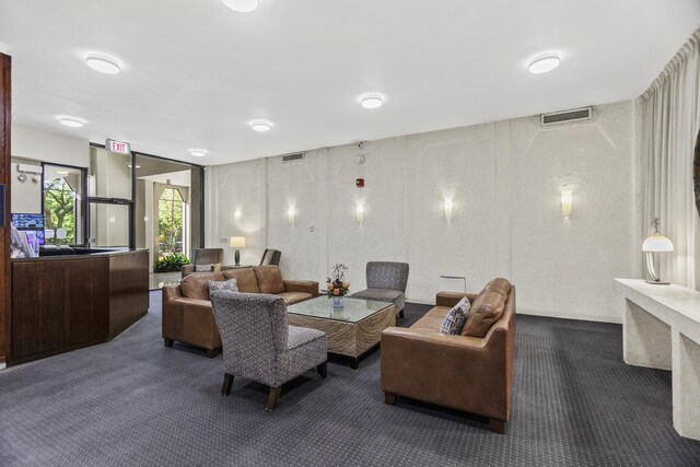 6007 N Sheridan Rd Unit 37H, Chicago, IL 60660 - view of lobby