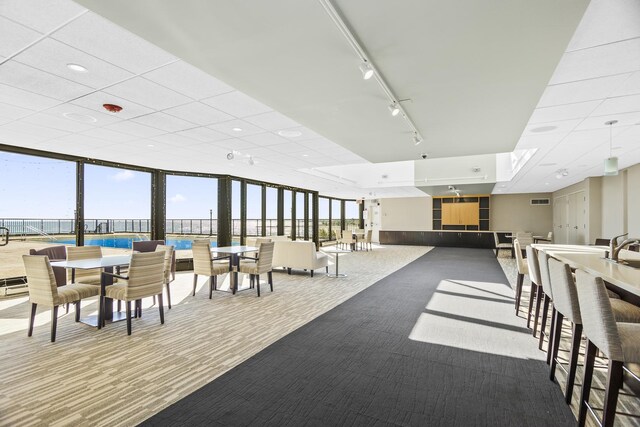 6007 N Sheridan Rd Unit 37H, Chicago, IL 60660 - lobby with floor to ceiling windows