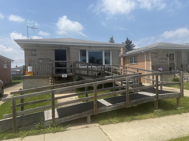 512 Yates Ave, Calumet City, IL 60409 - photo 1
