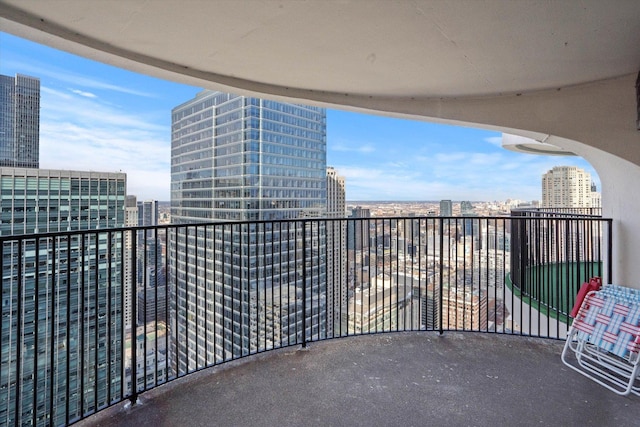 300 N State St Unit 5225, Chicago, IL 60654 - balcony featuring a city view