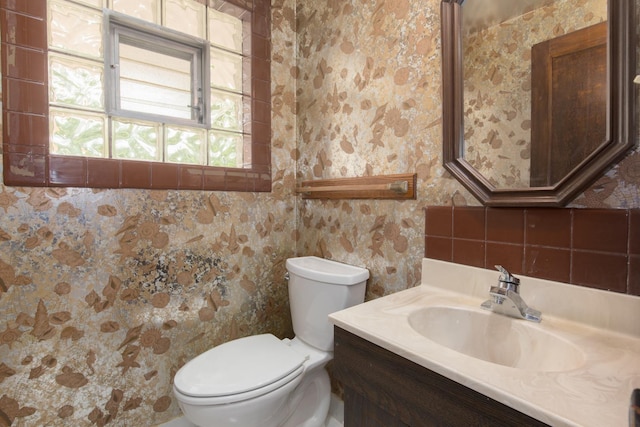 1504 Pfingsten Rd, Glenview, IL 60025 - half bath featuring vanity and toilet