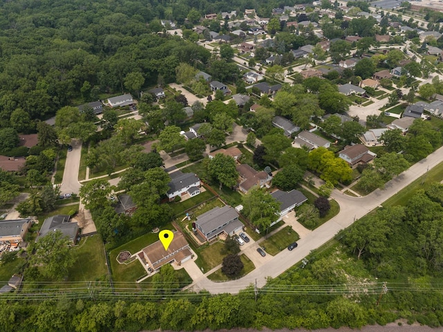 1504 Pfingsten Rd, Glenview, IL 60025 - aerial view of property and surrounding area with nearby suburban area