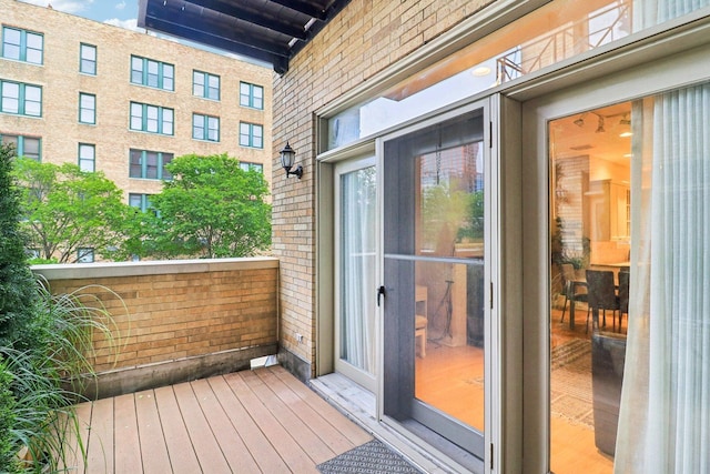 1347 W Washington Blvd Unit 2D, Chicago, IL 60607 - view of wooden terrace