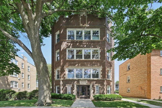 8911 Lamon Ave Unit A, Skokie, IL 60077 - view of building exterior
