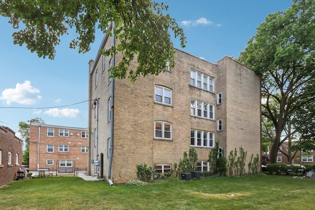 8911 Lamon Ave Unit A, Skokie, IL 60077 - view of apartment building / complex