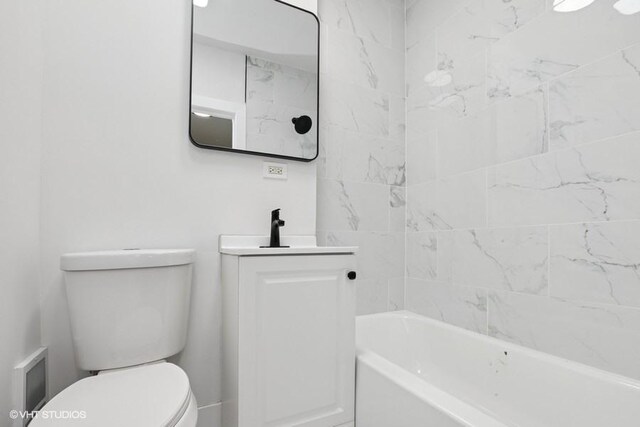 10663 S Champlain Ave, Chicago, IL 60628 - photo 12