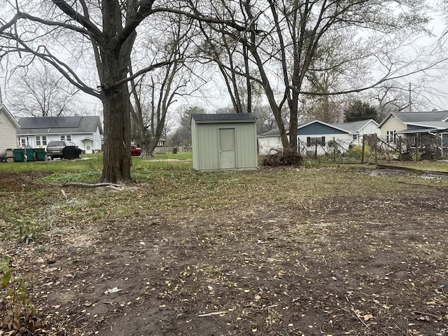 1204 N Park St, Streator, IL 61364 - view of yard