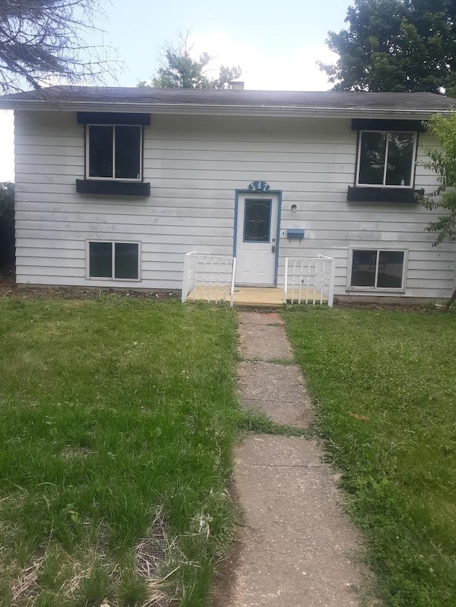 547 N Ridgemoor Ave, Mundelein, IL 60060 - photo 1