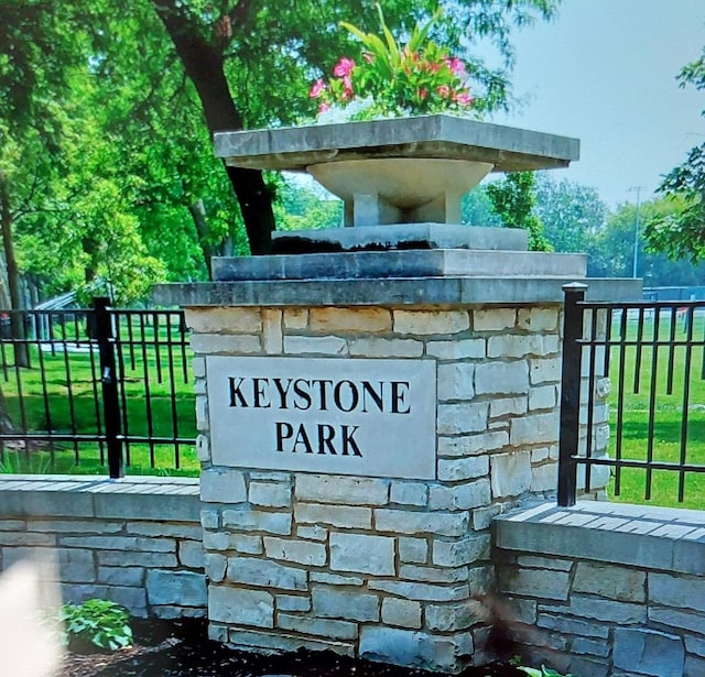 407 N Franklin Ave Unit 5F, River Forest, IL 60305 - view of community sign
