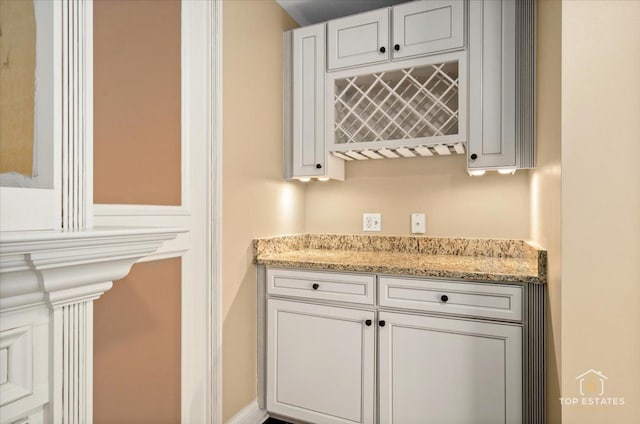 435 W Wood St Unit 410A, Palatine, IL 60067 - view of indoor dry bar