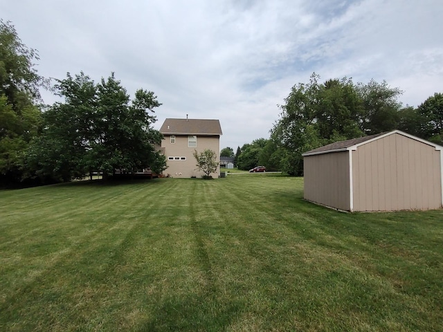 303 Lamplighter Loop, Poplar Grove, IL 61065 - view of grassy yard