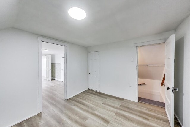 4229 N Kedzie Ave, Chicago, IL 60618 - photo 23