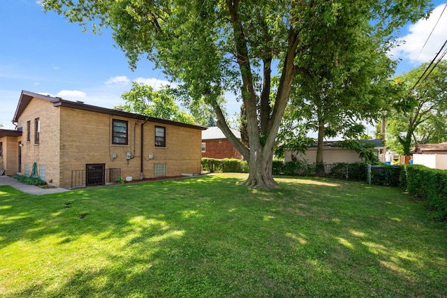 11530 S Campbell Ave, Chicago, IL 60655 - view of yard