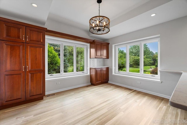 2802 Wedgewood Dr, Naperville, IL 60565 - photo 9