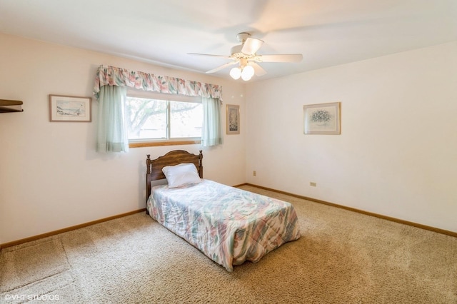 579 Figard Ln, Des Plaines, IL 60016 - carpeted bedroom featuring baseboards and ceiling fan