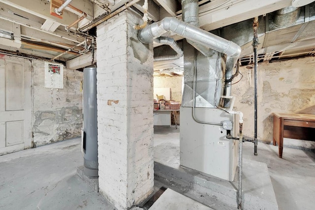 3235 Cuyler Ave, Berwyn, IL 60402 - unfinished below grade area with water heater and heating unit