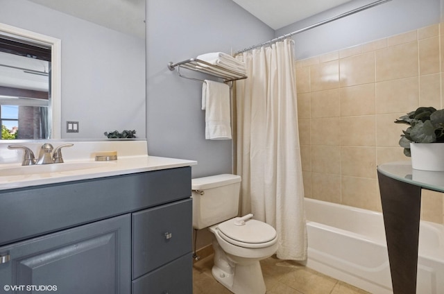520 W Huron St Unit 220, Chicago, IL 60654 - full bath featuring vanity, tile patterned floors, and shower / bathtub combination with curtain