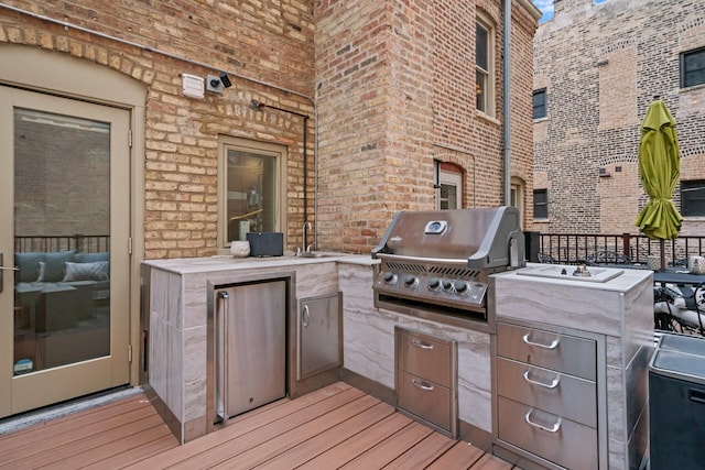 2113 N Clark St, Chicago, IL 60614 - view of patio / terrace