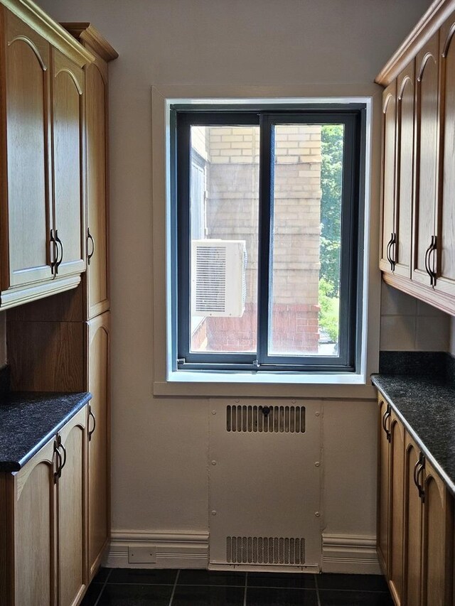 5048 N Marine Dr Unit 3A, Chicago, IL 60640 - photo 3