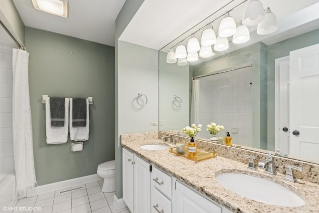 31 E Sandpiper Ln, Lake Forest, IL 60045 - bathroom featuring tile patterned floors, double vanity, and shower / tub combo