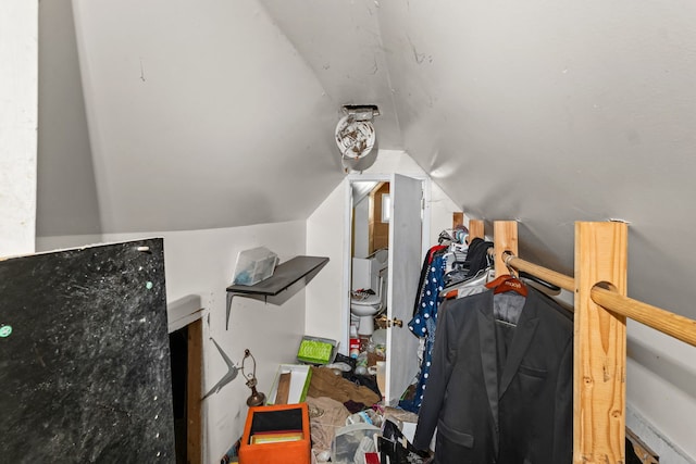 6641 S Green St, Chicago, IL 60621 - additional living space featuring vaulted ceiling