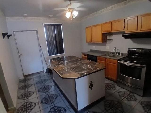 3254 W Flournoy St Unit 1, Chicago, IL 60624 - kitchen featuring stainless steel electric range, exhaust hood, a sink, dark countertops, and a center island