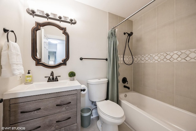 3925 Williams St, Downers Grove, IL 60515 - bathroom with vanity and shower / tub combo