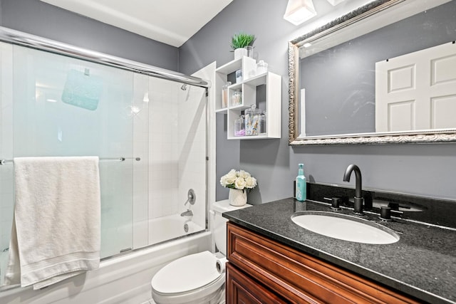 4000 Bayside Dr Unit 105, Palatine, IL 60074 - full bath featuring vanity and bath / shower combo with glass door