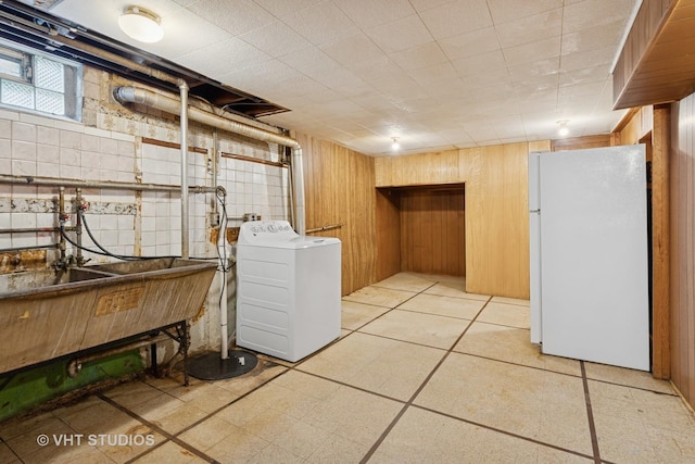 8544 W Roseview Dr, Niles, IL 60714 - washroom with washer / clothes dryer and wood walls