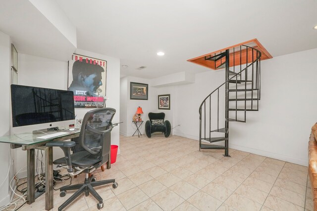 6505 S Woodlawn Ave, Chicago, IL 60637 - office with baseboards and recessed lighting