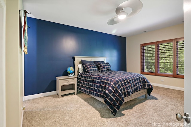 1400 Banbury Rd, Inverness, IL 60067 - carpeted bedroom featuring baseboards and ceiling fan