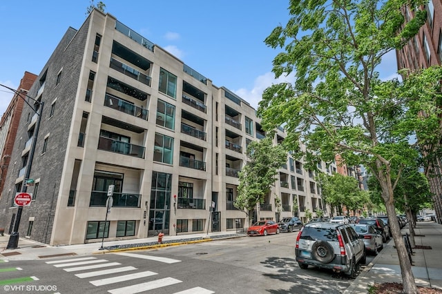 226 S Green St Unit 4N, Chicago, IL 60607 - view of apartment building / complex