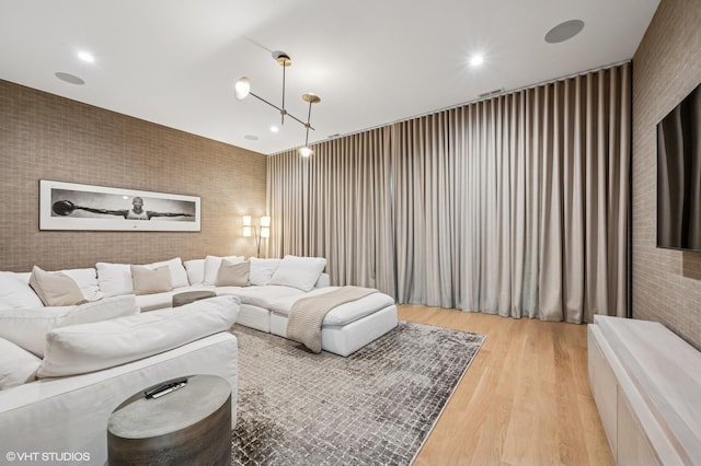 226 S Green St Unit 4N, Chicago, IL 60607 - living area featuring light wood-type flooring and recessed lighting