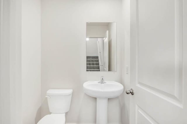 873 Briar Glen Ct, Hampshire, IL 60140 - bathroom featuring toilet