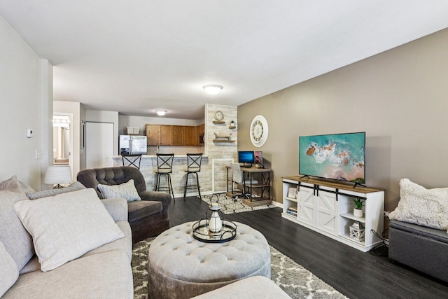 1013 Silverstone Dr Unit 1013, Carpentersville, IL 60110 - photo 4