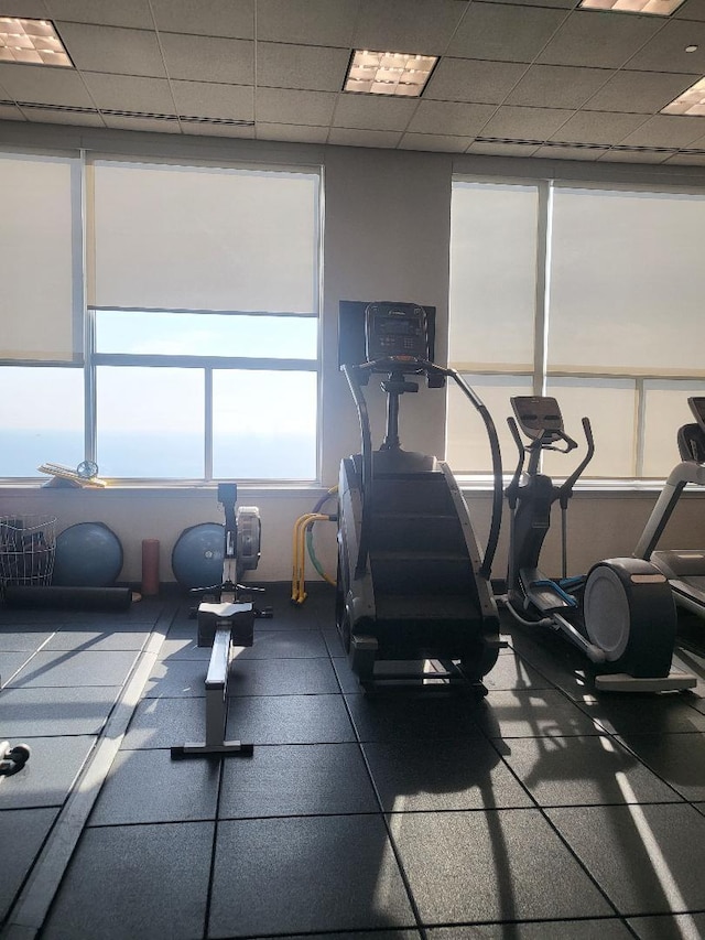 1901 S Calumet Ave Unit 2006, Chicago, IL 60616 - workout area featuring a drop ceiling