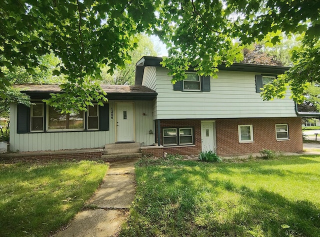 1206 University Dr, Dekalb, IL 60115 - photo 1