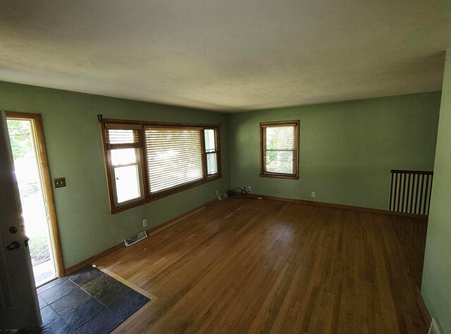 1206 University Dr, Dekalb, IL 60115 - photo 9