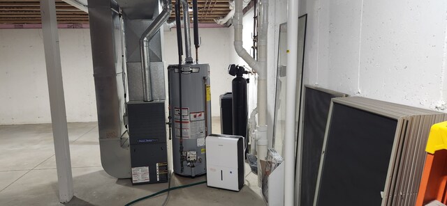 6638 Key Largo Dr, Machesney Park, IL 61103 - utilities featuring water heater and heating unit