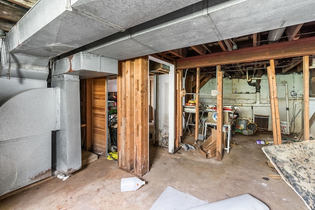 14217 Turner Ave, Robbins, IL 60472 - view of unfinished basement