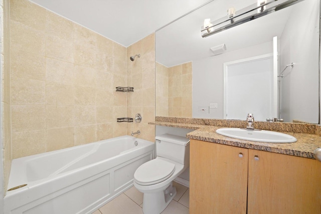 1550 N Leavitt St Unit 1550, Chicago, IL 60622 - full bath featuring shower / tub combination, tile patterned floors, and vanity
