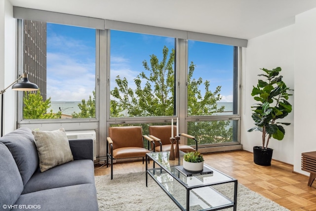 880 N Lake Shore Dr Unit 4E, Chicago, IL 60611 - living room with a water view