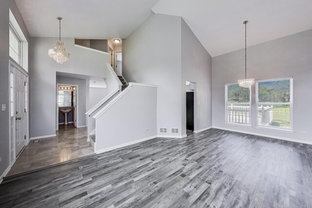 670 N Hastings Pl, Lindenhurst, IL 60046 - photo 5
