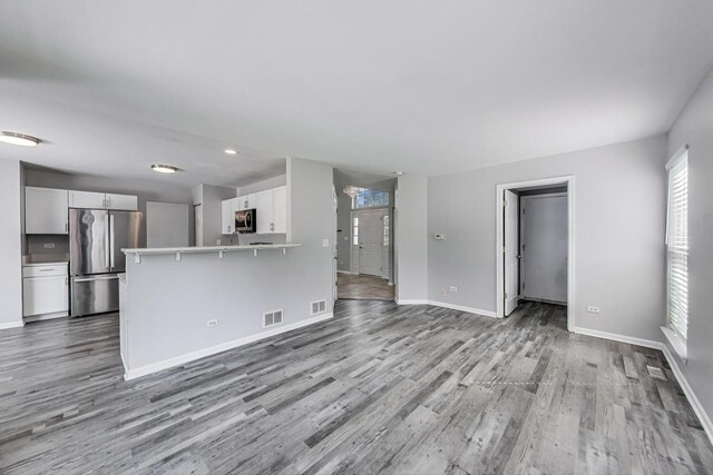 670 N Hastings Pl, Lindenhurst, IL 60046 - photo 8